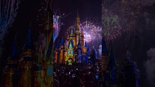 🥳🥳Magic Kingdom Fireworks 🎆🎇🎇🎊🎊 [upl. by Rebmit]