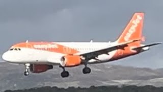 EasyJet landing into Glasgow airport warning very windy landing [upl. by Friend]