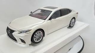 Autoart Lexus LS500H Sonic White Metallic Crimson amp Black Interior [upl. by Jehovah205]