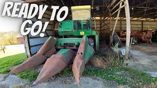 John Deere 3300 Combine Ready for Corn [upl. by Housen]