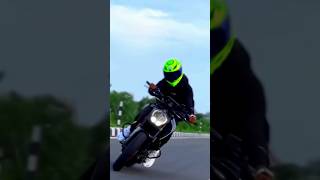 😱 Ktm Duke 390 viral shortsvideo reaction shortsfeed ktm automobile dukeboy rider duke 390 [upl. by Anisah]