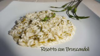 Risotto Primaverile con Bruscandoli Ricetta facile [upl. by Andromeda869]