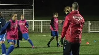 Football  LEstac marque des points au féminin Troyes [upl. by Ednalrim197]