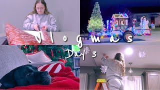 VLOGMAS DAY 3 Wrapping presents Decorating Another Christmas parade [upl. by Gino]