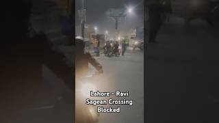 Lahore Sagian Ravi Crossing blocked [upl. by Demitria769]