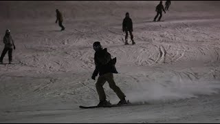 Ski à lère de la COVID19  de l’éducation à faire après un 1er weekend populaire [upl. by Tiffie128]