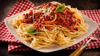 SPAGHETTI A LA BOLOGNAISE TRÈS RAPIDE [upl. by Lilhak788]