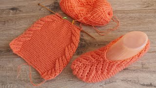 Коралловые кружевные следки спицами  Lace slippers knitting pattern [upl. by Niret824]