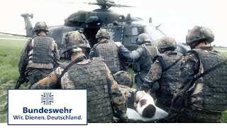 Jobporträt Rettungsassistentin im Sanitätsdienst der Bundeswehr [upl. by Haze]