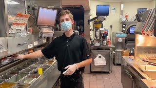 How to make a Daves Double at Wendys [upl. by Marchese]