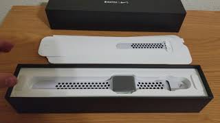 Apple Watch Series 3 Nike Cellular Unboxing Pure Platinum and Black ⌚ [upl. by Joshuah]