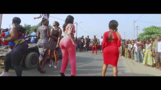 REVOLUTION Mikina Clip Officiel [upl. by Leinadnhoj]