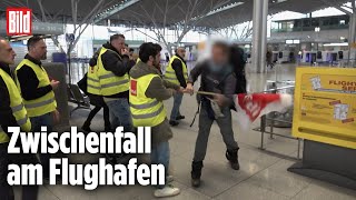 Passagier attackiert Streikende am Stuttgarter Flughafen [upl. by Annahsat]