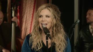 Robert Plant amp Alison Krauss  Cant Let Go Live from Sound Emporium Studios [upl. by Jarid119]