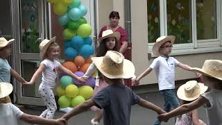 Kermesse de lécole maternelle [upl. by Lynus]