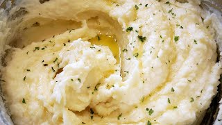 THE BEST CREAMY MASHED POTATOES EVER  MAKE THIS FOR YOUR THANKSGIVING DINNER  SO EASY [upl. by Adnael]