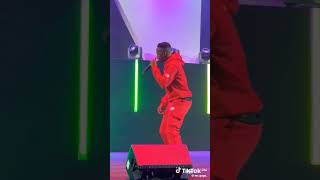 Tshwala Bami remix dance challenge foryou dance afrodancechallenge dancechallenge Mc Gogo [upl. by Ardnoyek]