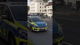 FuStW Polizei NRW Paderborn auf Einsatzfahrt [upl. by Lerual]