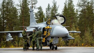 Gripen – Operações em Bases Dispersas [upl. by Llydnek]