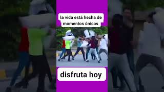 La vida está hecha de momentos la vida es hoy la felicidad es hoy Vive SoloPorHoy AA CUU [upl. by Leatri997]