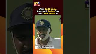 Anil Kumble Bowls with Broken Jaw Takes Wicket [upl. by Miahc]