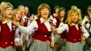 Die Westfälischen Nachtigallen  Amboß Polka 1974 Lustige Musikanten [upl. by Irisa]