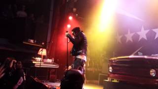 YelaWolf  Catfish Billy  Live [upl. by Pitarys]