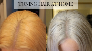 TONING BLEACHED HAIR AT HOME  Wella T18 [upl. by Labotsirc]