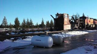 BNSF spreader rolling through La pine Oregon [upl. by Irmo]