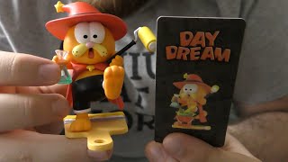 Reviewing the Garfield Day Dream Blind Box [upl. by Ainegue]