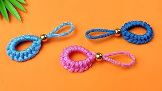 Super Easy Paracord Lanyard Keychain  How to make a Paracord Key Chain Handmade DIY Tutorial 28 [upl. by Atile]