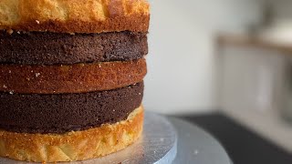 👍 🥰 Assemblage de gâteau au chocolat et à la vanille avec du caramel [upl. by Atims]