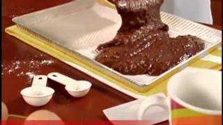 Haz de Oros  Receta  Brownies con Arequipe y Mani [upl. by Tybie]