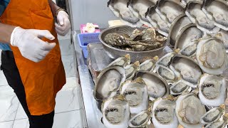 How to separate fresh Oyster shell​ skill food cooking oysters [upl. by Uah]