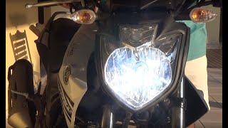 Farol LED na Fazer 250 2014 [upl. by Ak784]