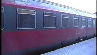 ÖBB 1042 mit Schnellzug quotPustertalquot in Lienz 2000 [upl. by Hudnut536]