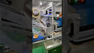 Pillow type bread packing machine machine [upl. by Iad350]