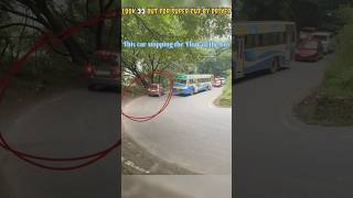 Crazy zigzag move by bus blocked the flow by car professional trending bus [upl. by Notelrac]