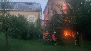 Châtellerault  le moulin du Bien Nourri détruit par un incendie [upl. by Attener]