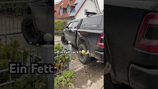 Was wohl so ein Satz Reifen kostet😳 shorts shortvideo funny dodge ram automobile reels [upl. by Criswell]