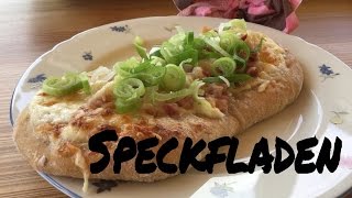 Speckfladen im Holzbackofen [upl. by Akinihs]