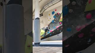 bouldern urbanapesnorderstedt blaue 58 Sektor 16 [upl. by Babbie427]