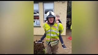 Emma Kelly  Pupils Rescued From Floods In Inistioge Kilkenny  Virgin Media News Ireland [upl. by Dutch]