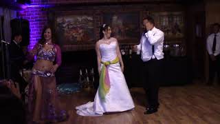 ZAMIRA DANZA CON LOS NOVIOS EN BODA ARABE 22 DE OCT 2017 [upl. by Hareema]