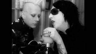 Marilyn Manson  Coma WhiteAcoustic [upl. by Xenophon]