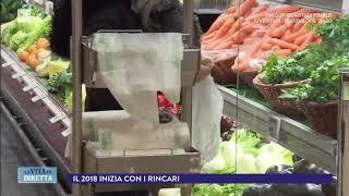 Sacchetti per frutta e verdura a pagamento è polemica  La Vita in Diretta 03012018 [upl. by Otilia]