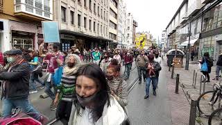 15M SALUD Y LIBERTAD OSASUNA ETA ASKATASUNA [upl. by Christmann]