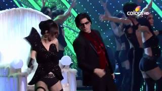 SRK perf songs from Don 2 amp RA One Apsara Awards 2012 11th March [upl. by Ednarb505]