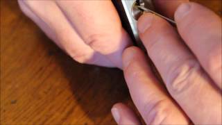 Crochetage lockpicking cadenas Vachette  Assa Abloy 70mm [upl. by Heater]