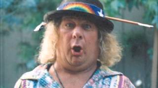 Wavy Gravy quotStage Announcementsquot Maples Pavillion Stanford U Palo Alto CA 2973 [upl. by Sirred]